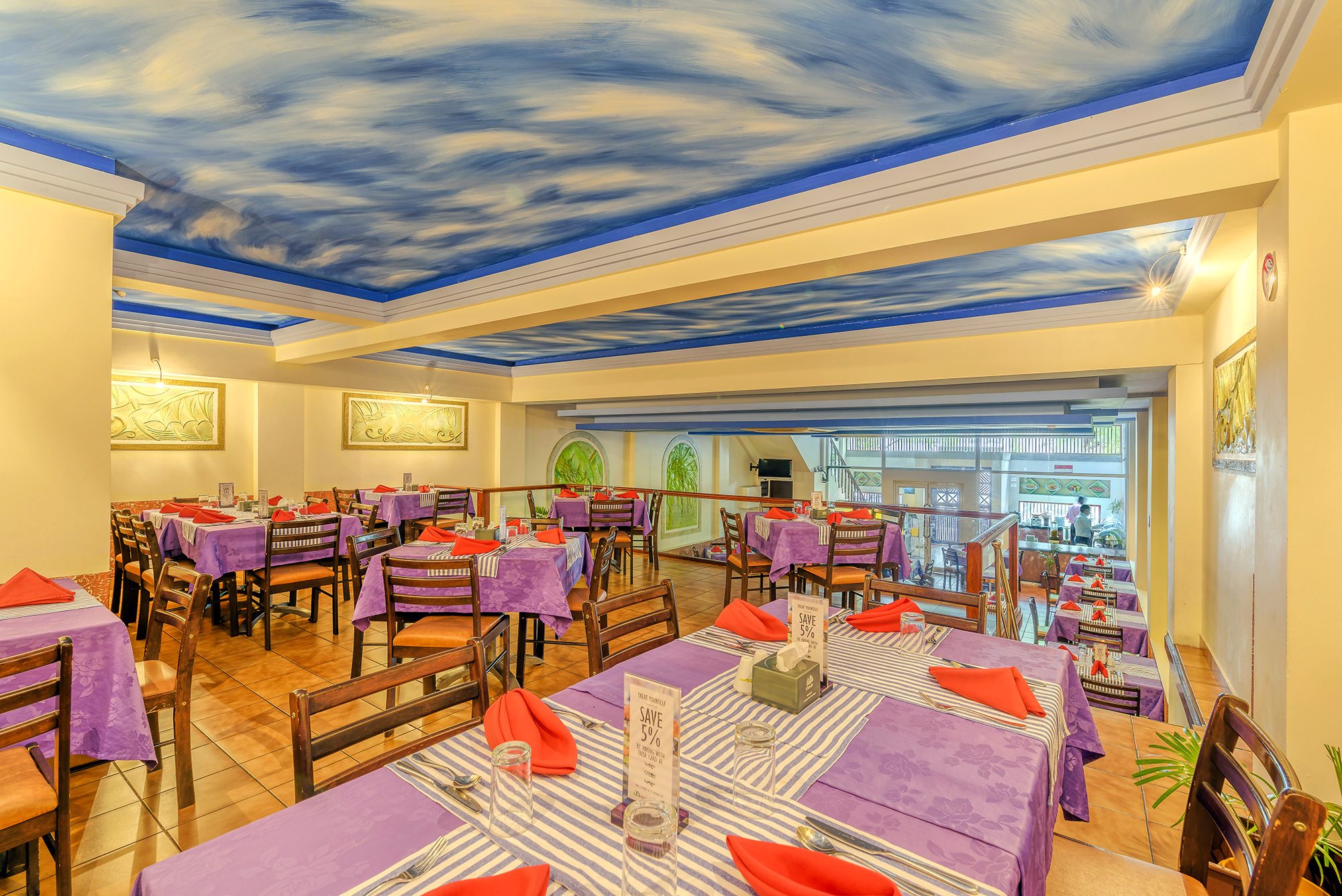 FIfth restaurant ground floor interiors